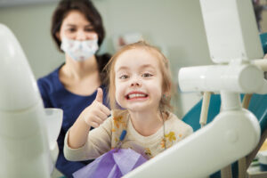 Первый поход к стоматологу с ребенком. Что и как.